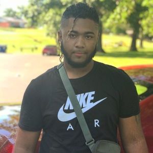 Meet your Posher, Camron